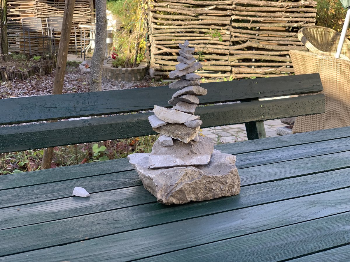 Do not be surprised if we ask small children to build big rock sculptures here.. Do not be surprised if we ask small children to build big rock sculptures here..