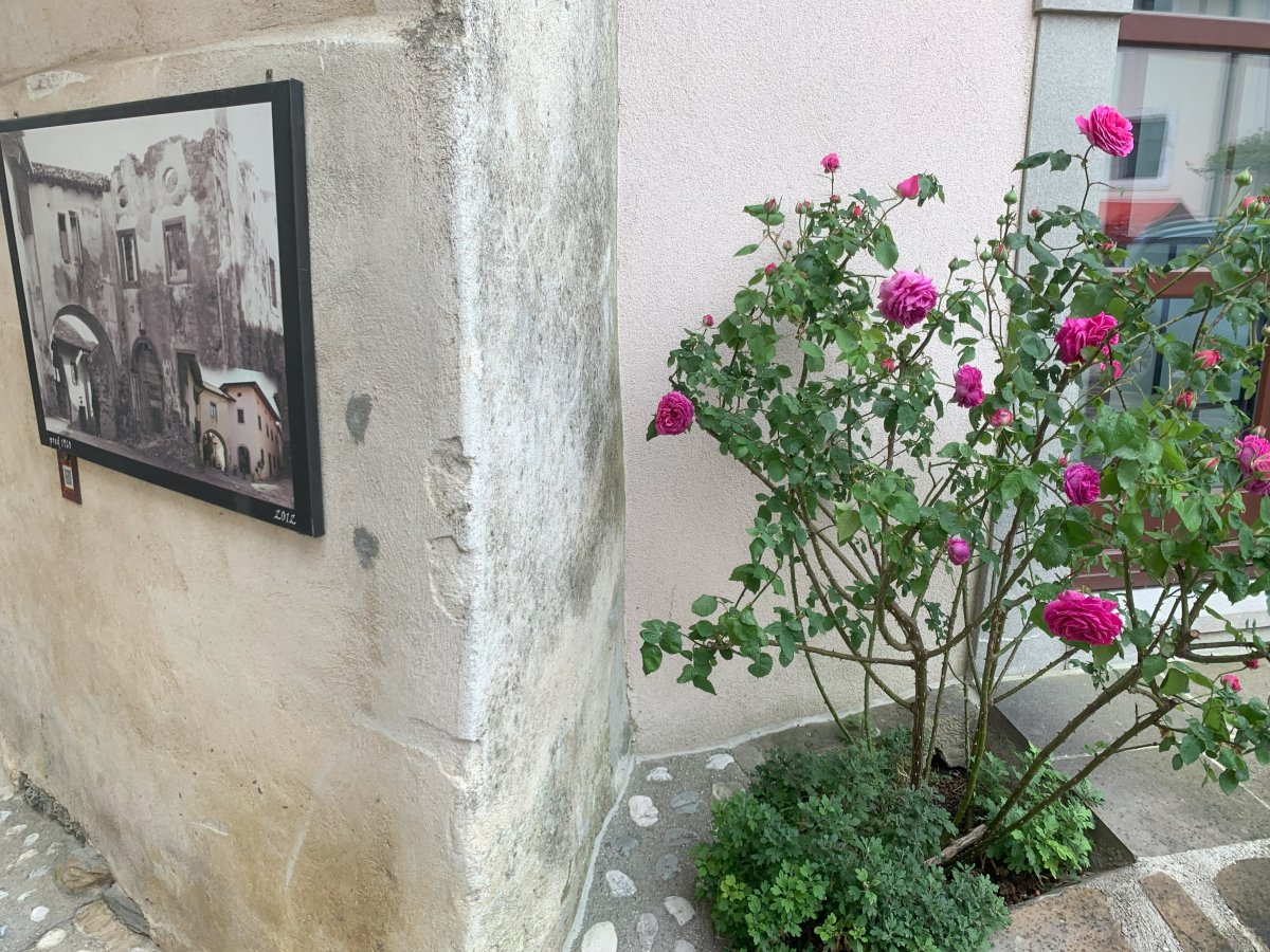 photos and pictures show how this stunning hilltop village looked.. photos and pictures show how this stunning hilltop village looked..