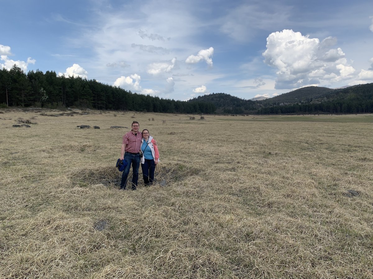 a disappearing lake is NOT just a simple field.. you get to stand in a sinkhole! a disappearing lake is NOT just a simple field.. you get to stand in a sinkhole!