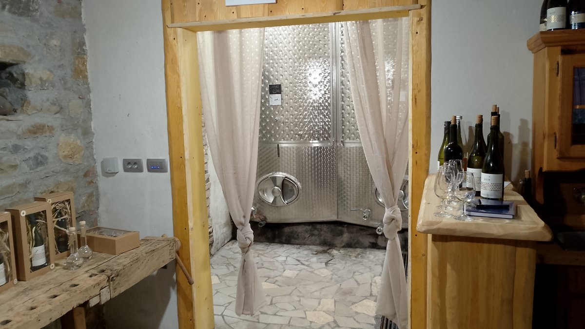 Often the main business combo for the Osmica host will be wine production and farming..