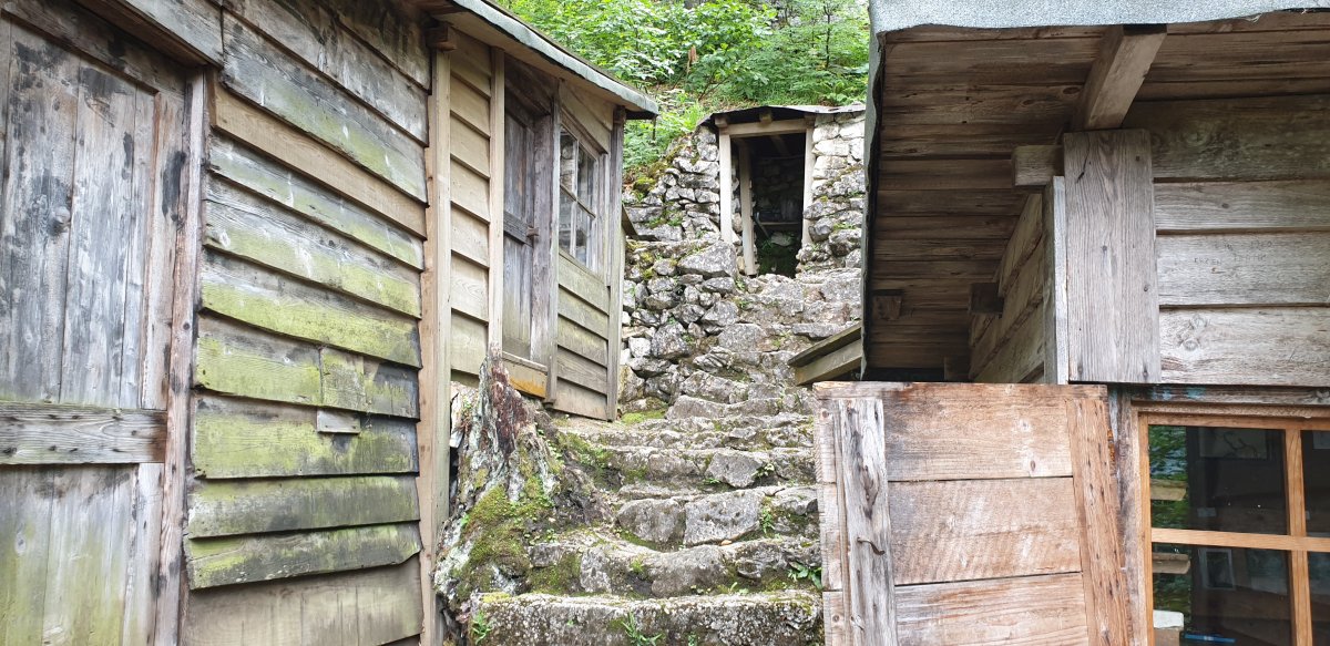 a good few buildings survive in the forests above Idrija..