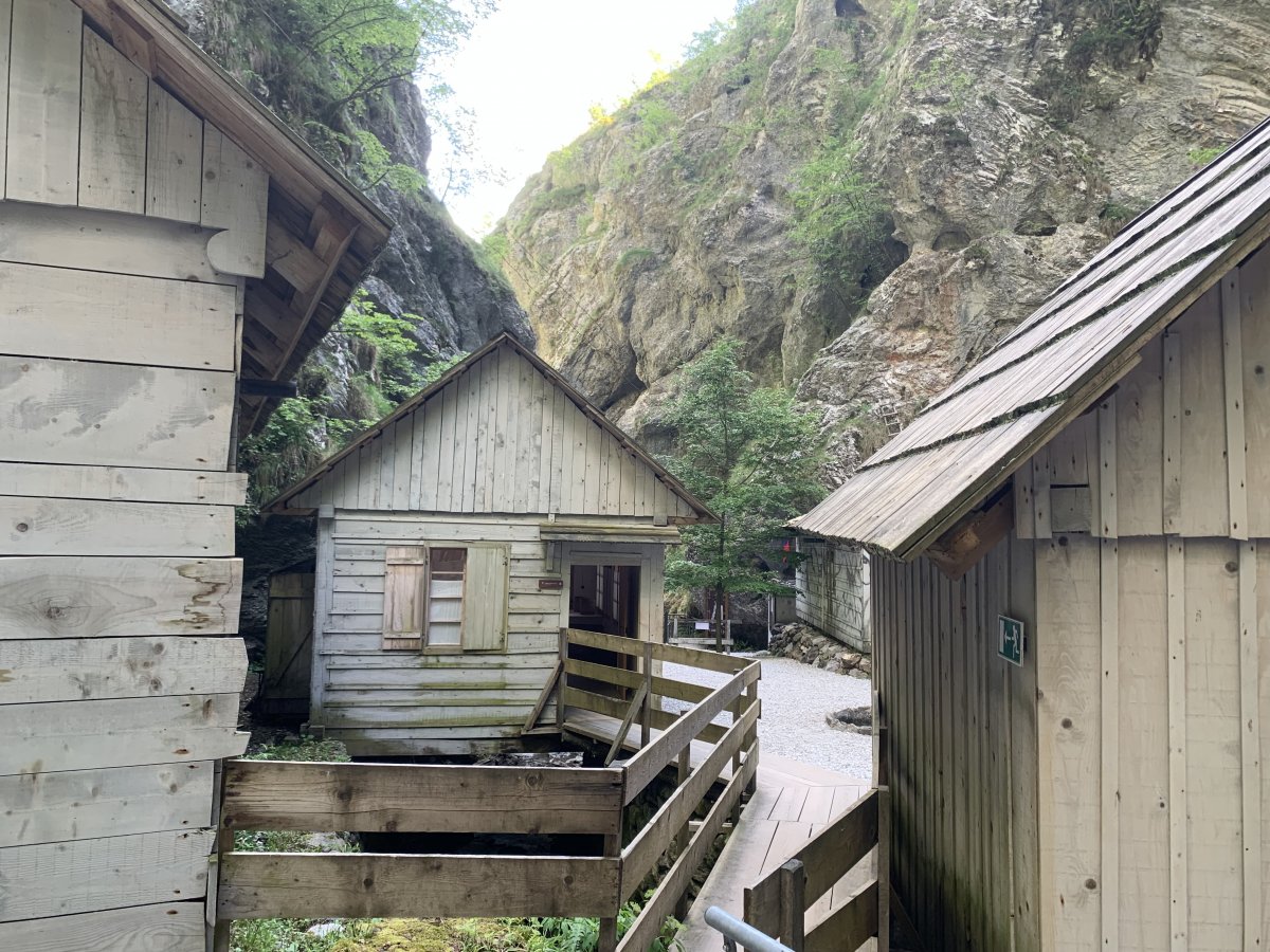 we literally cannot wait until this stunning museum is put back into shape..