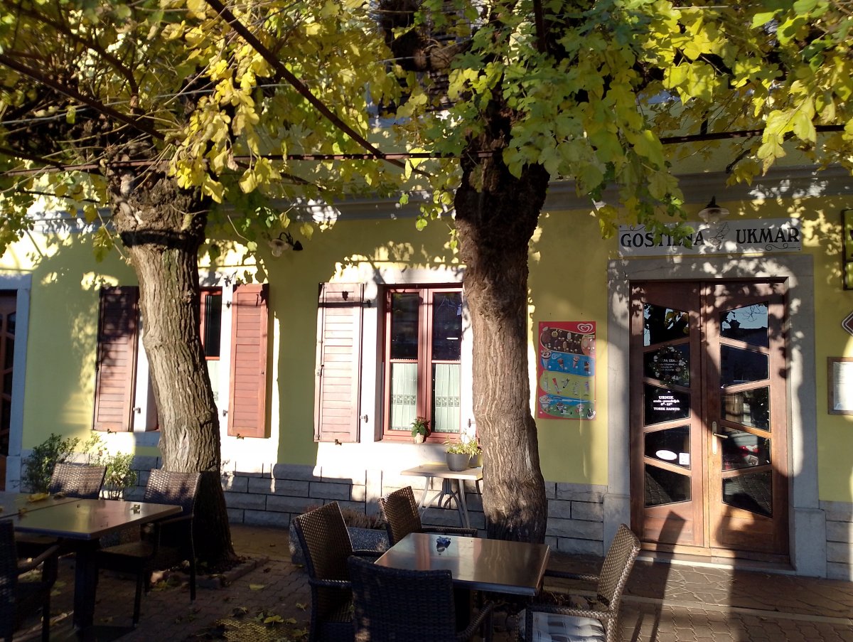one of our fave local restaurants in the Red Karst..