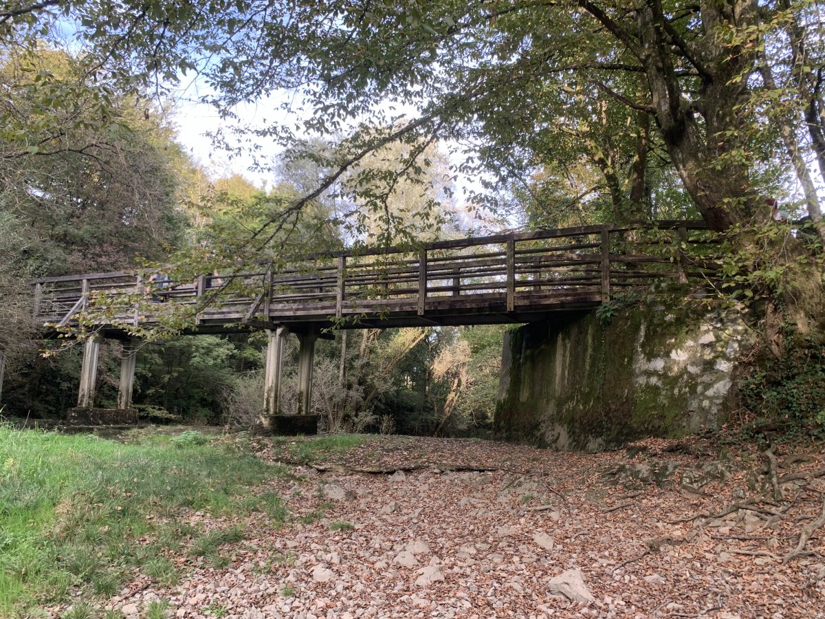 Summer.. Dry bridge over the river fed by the Window springs..