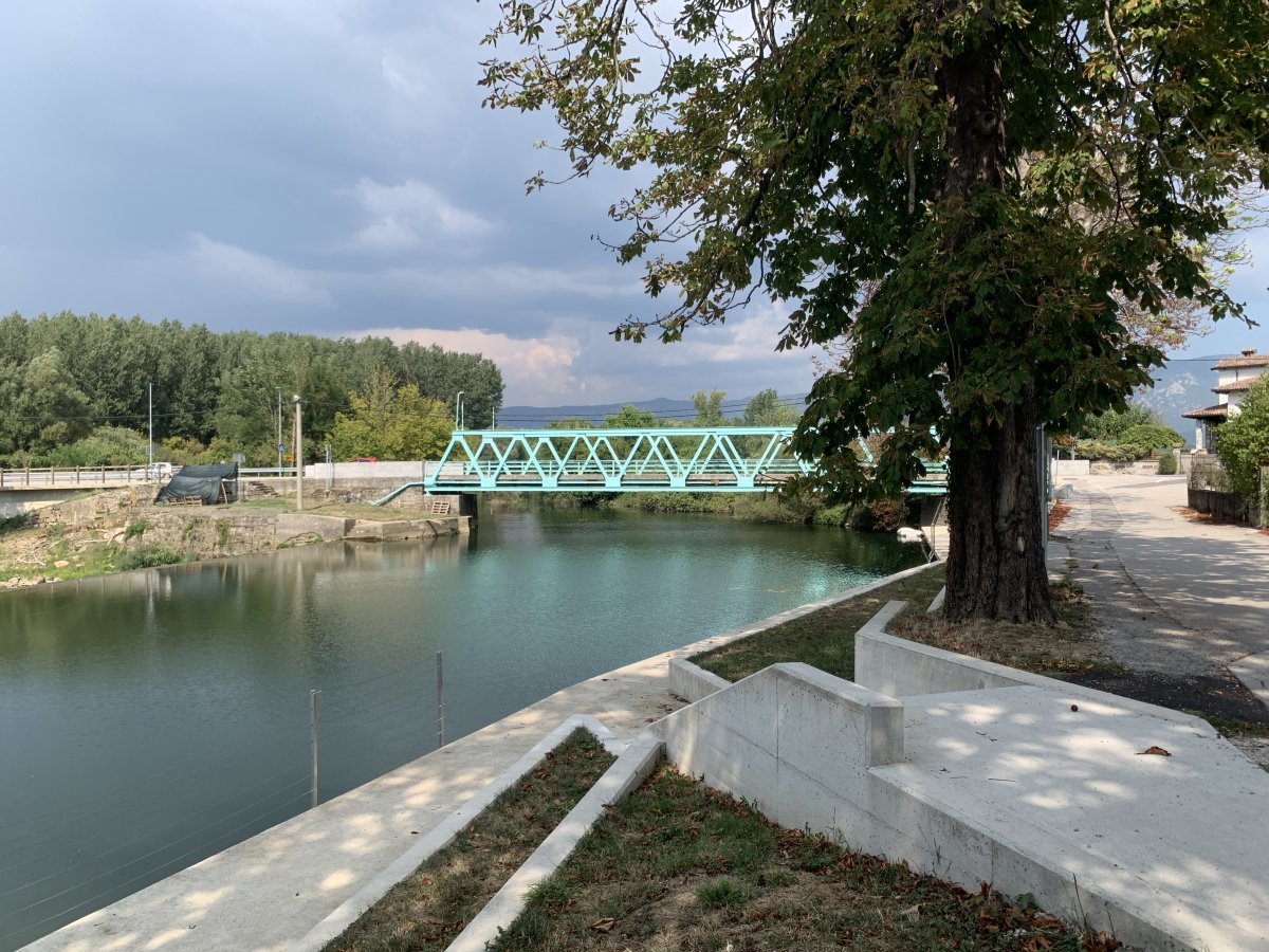 the bridge ar Rence..