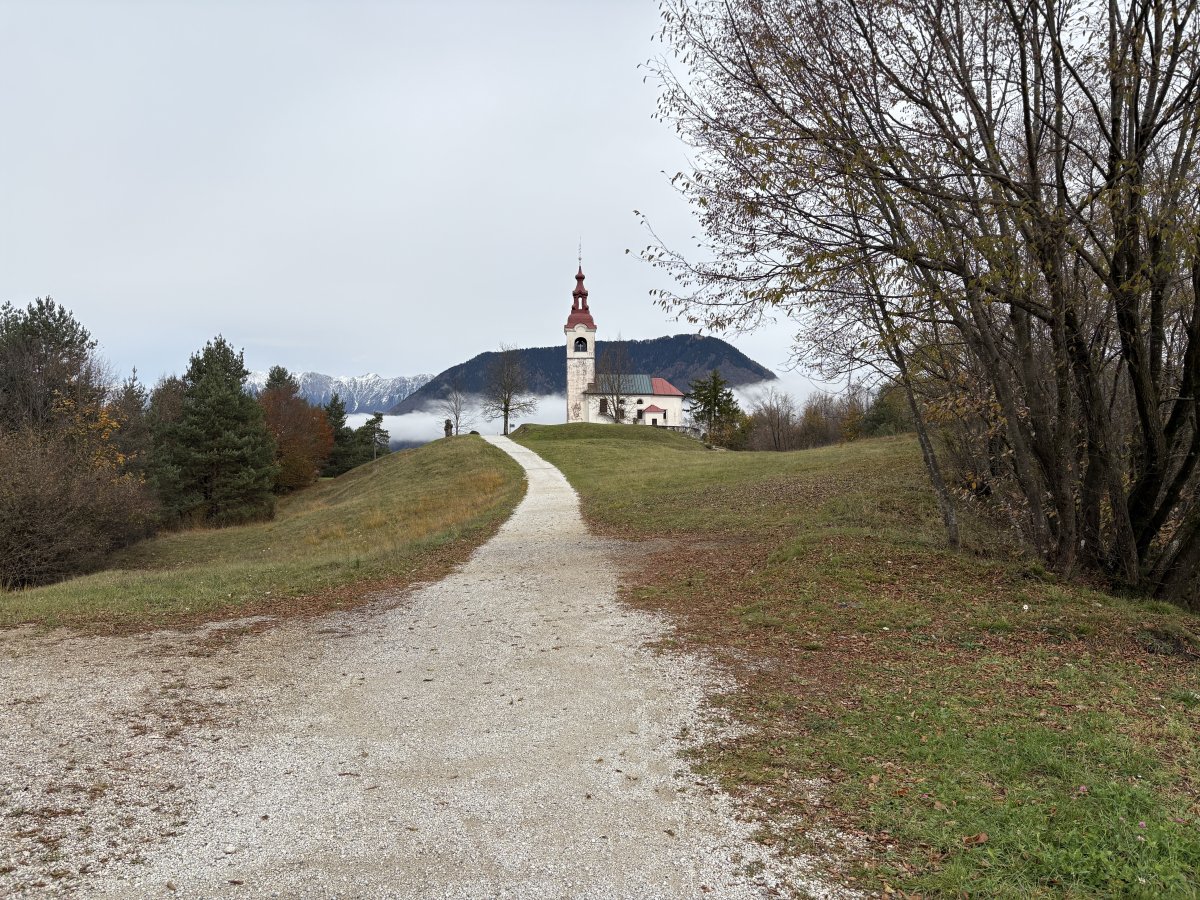Sensational approach to the church and the end of this particular road.. Sensational approach to the church and the end of this particular road..