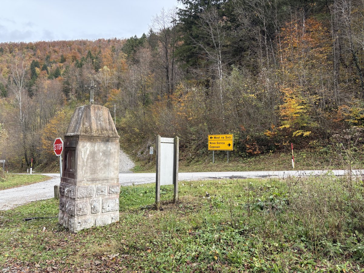 This road from Most na Soci to Cepovan is an absolute delight and owes it's existence to General Boroevic.. This road from Most na Soci to Cepovan is an absolute delight and owes it's existence to General Boroevic..