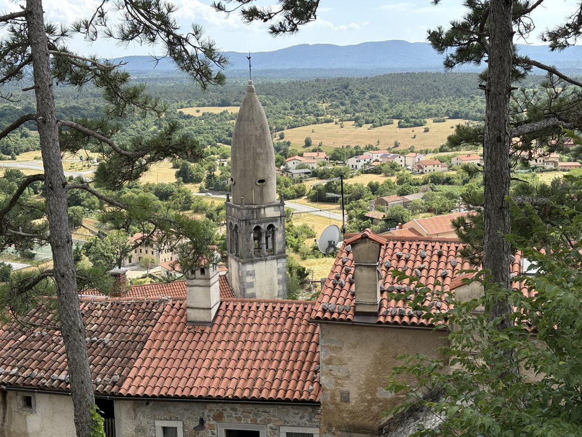 The Red Karst is much Greener than you might imagine..