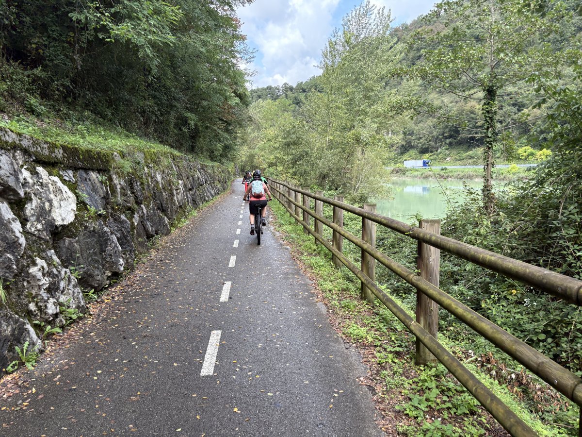 Biking along the uberstunning Soca river..