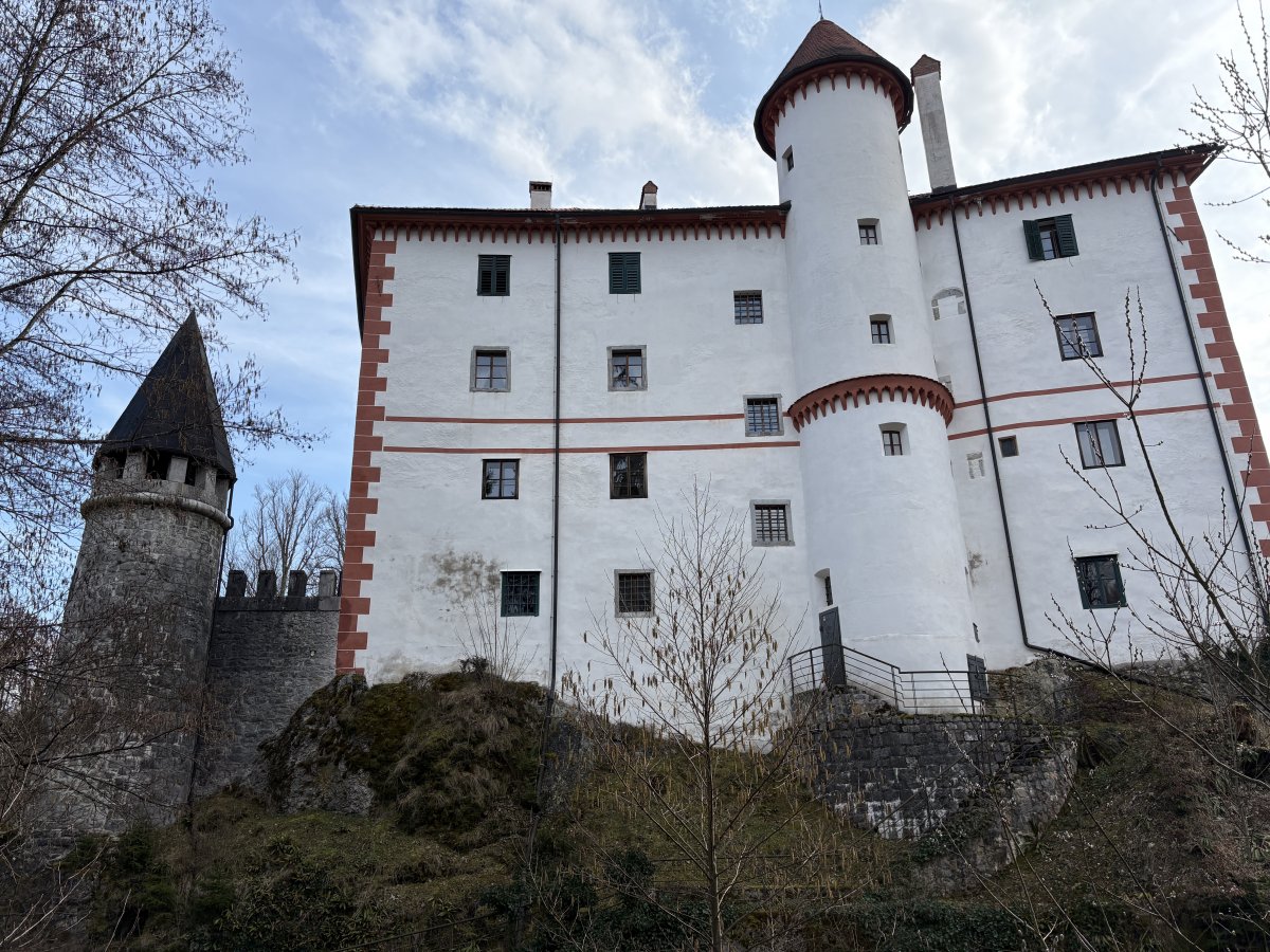 The castle is actually built on a rock island, circled by the moat and river..